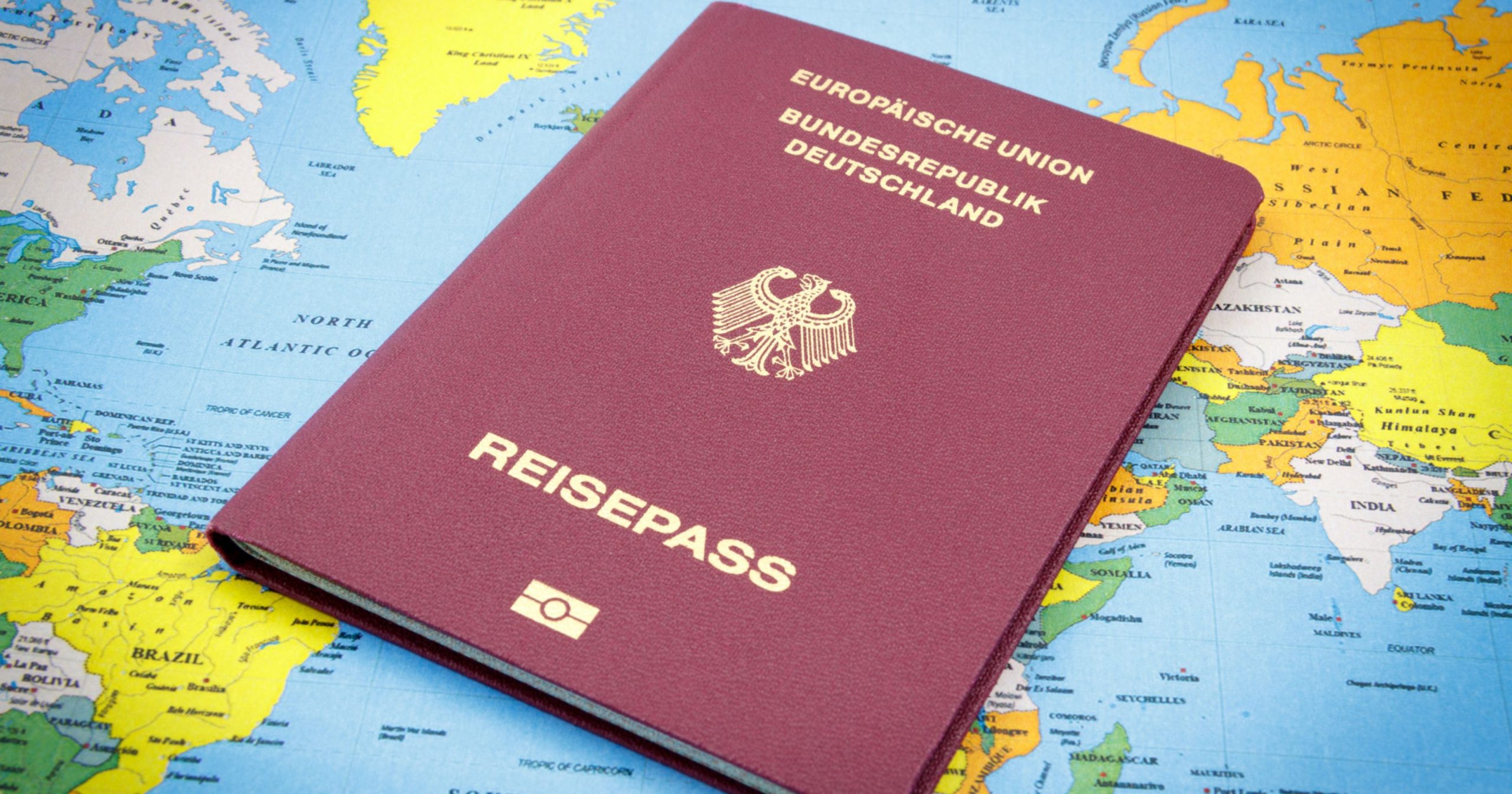 How to get German Citizenship or a Permanent Residence